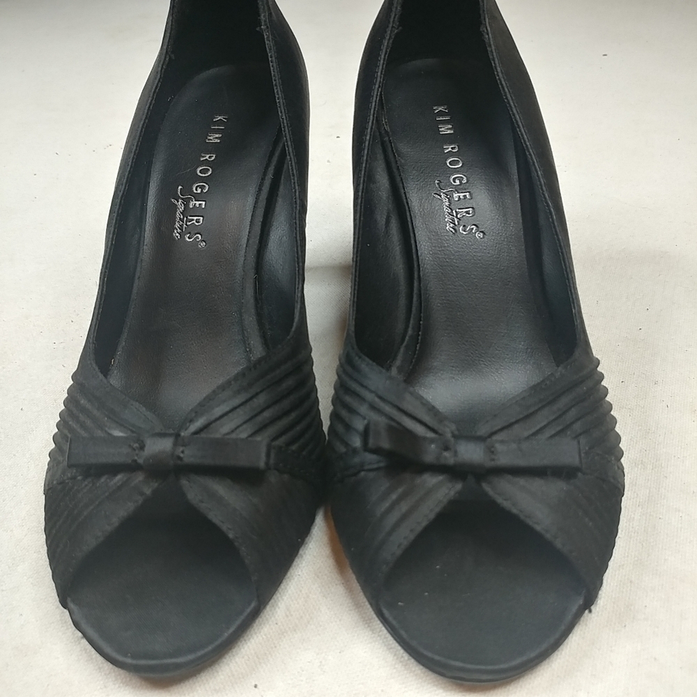KIM ROGERS Signature brand Women's Black Satin ope